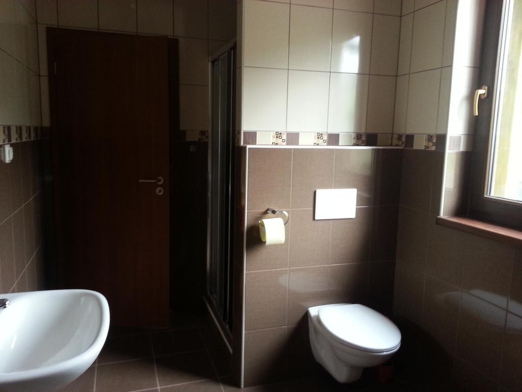Chalupa Mates Černý důl Pokoj fotografie